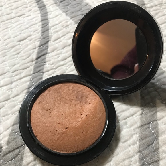 MAC Cosmetics Other - MAC BRONZER - Give Me Sun!